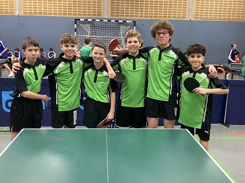 Tischtennis Jugend trainiert für Olympia